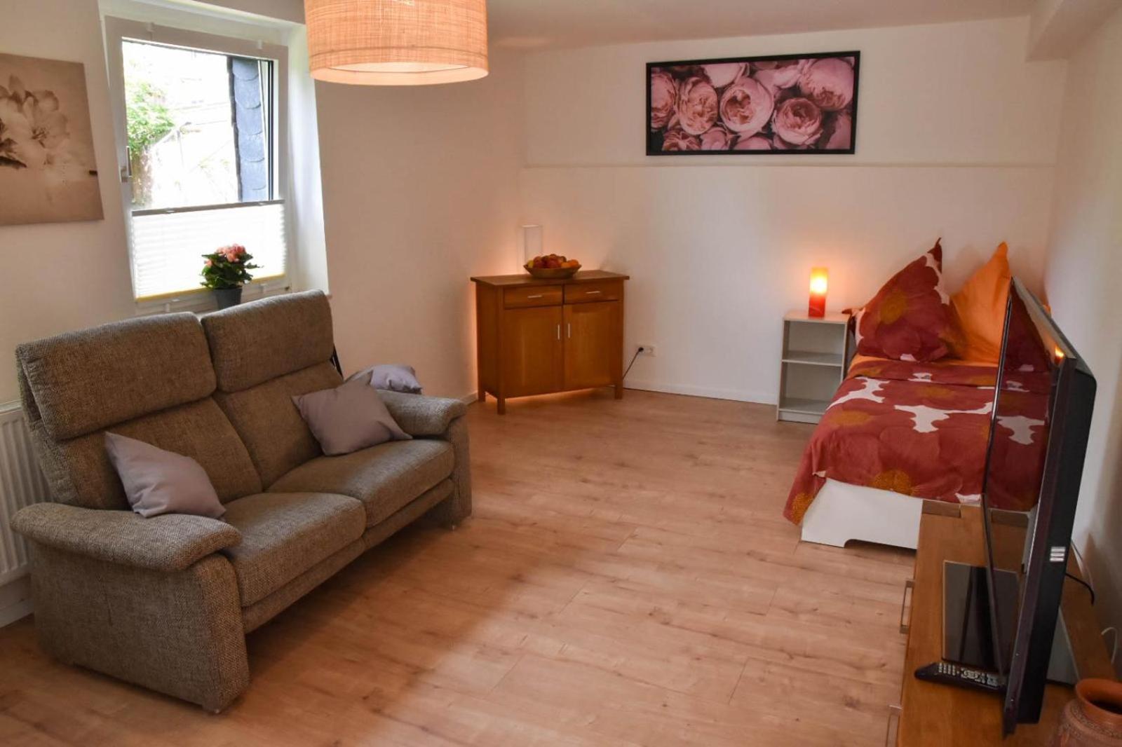 Wohnung Mit Wohlfuehlcharakter イーダル・オーバーシュタイン エクステリア 写真